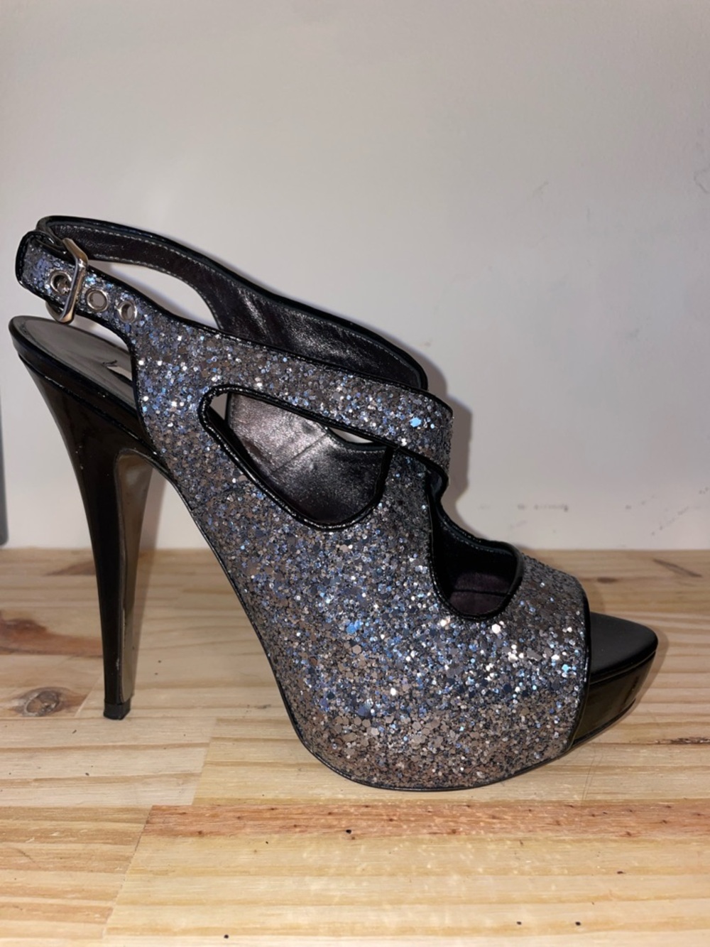 Miu Miu Vintage Strappy Pump Sandal Heels sz 39.5